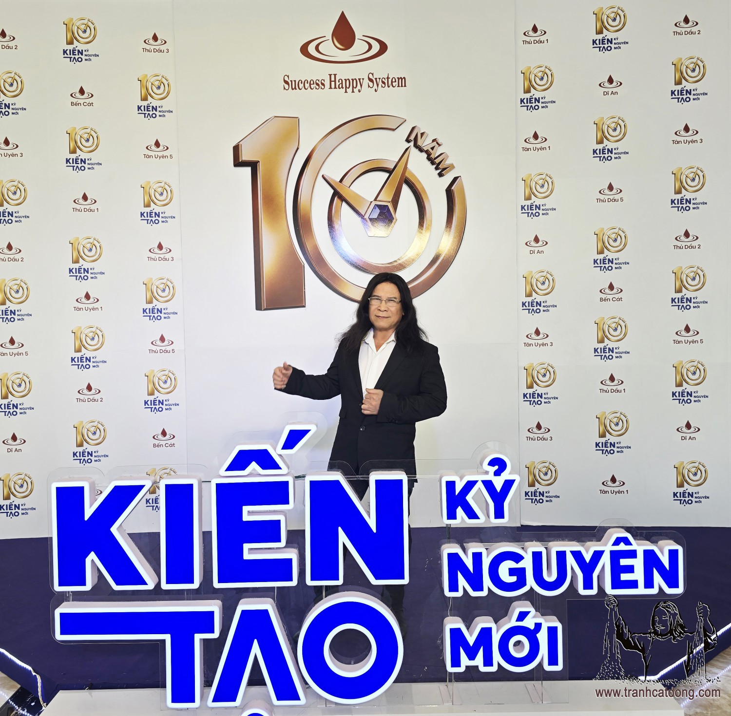 Hoạ sĩ Nguyễn Thế Nhân